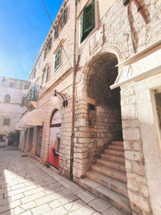 Centrum Luxury Rooms Šibenik Esterno foto